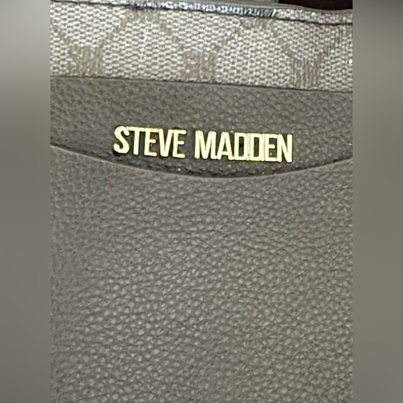 Steve Madden Charcoal and Black Bag - Picture 2 of 4